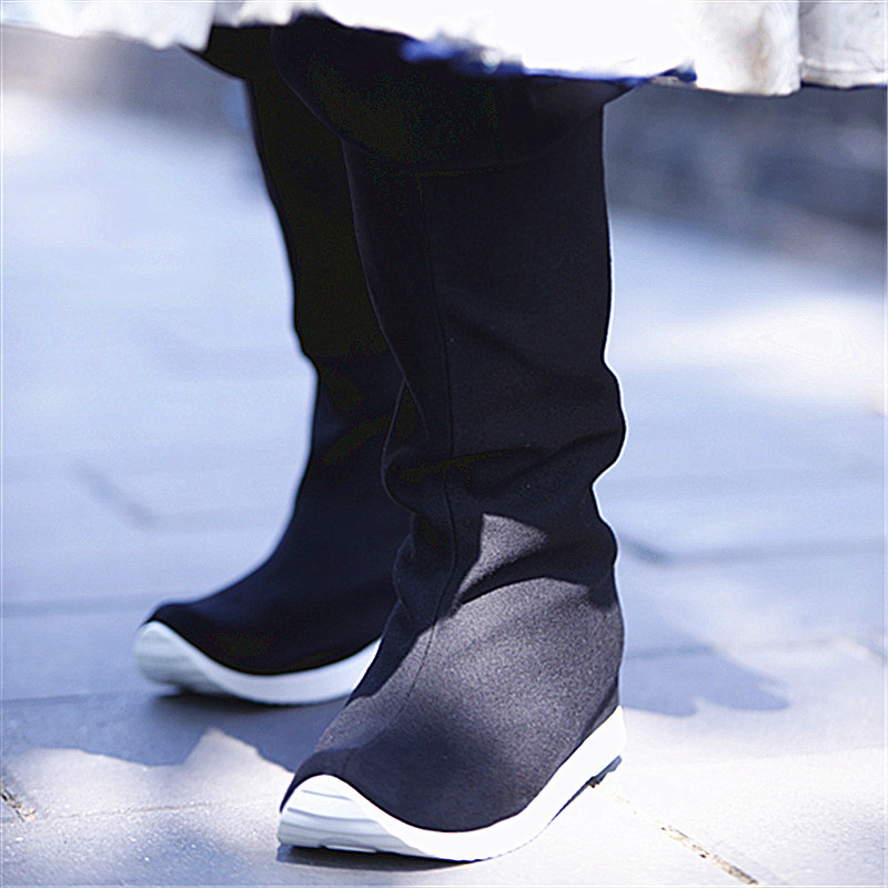 Ancient Style Travel Photography Horse-Faced Skirt and Soap Boots, Ancient Style Men's Hanfu Boots, Martial Arts Clothing, Wei and Jin Dynasty Ancient Court Boots