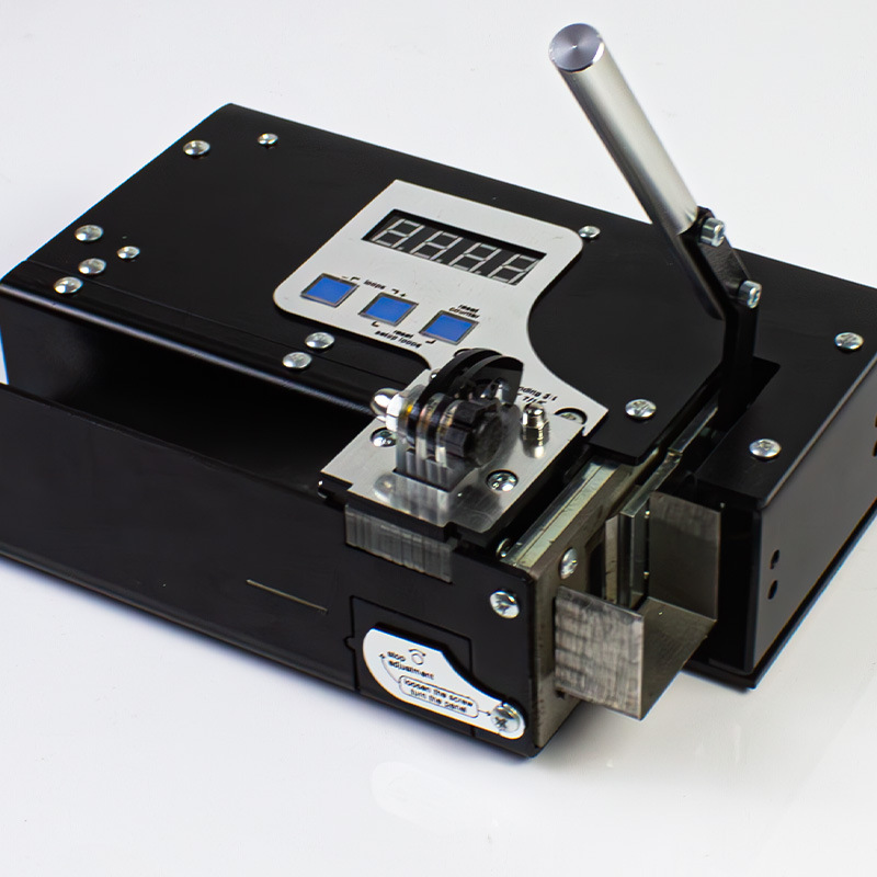 Yishen electric double coil cutting machine iron ring cutting machine table calendar ring cutting yo ring cutting machine loose leaf cutting