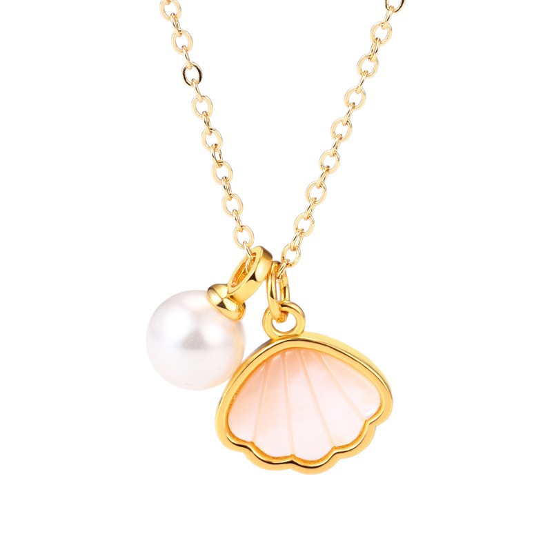 2025 Summer New Freshwater Pearl Rice-Shaped Pendant Necklace for Women, Geometric Fashion Commuting Accessory, Copper Necklace