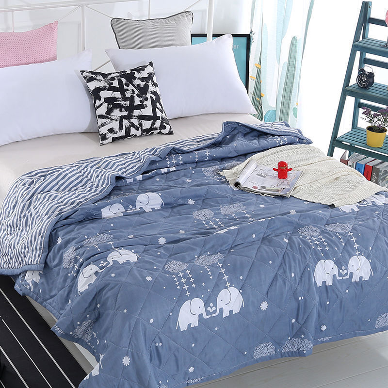 [50% off Big Sale] Summer Cooling Quilt Air Conditioning Quilt Thin Quilt Children Can Be Machine Washed Single or Double Plaid and Breathable