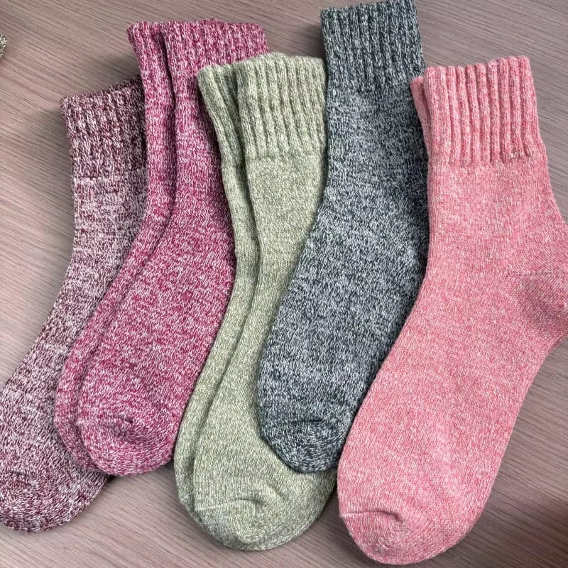 Haining socks factory professional socks production to undertake socks plus raw weaving socks orders socks orders