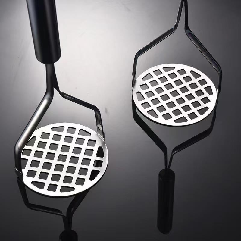 Manufacturer Wholesale Stainless Steel Potato Masher Multifunctional Baby Food Supplement Masher Masher Masher Potato Press Artifact