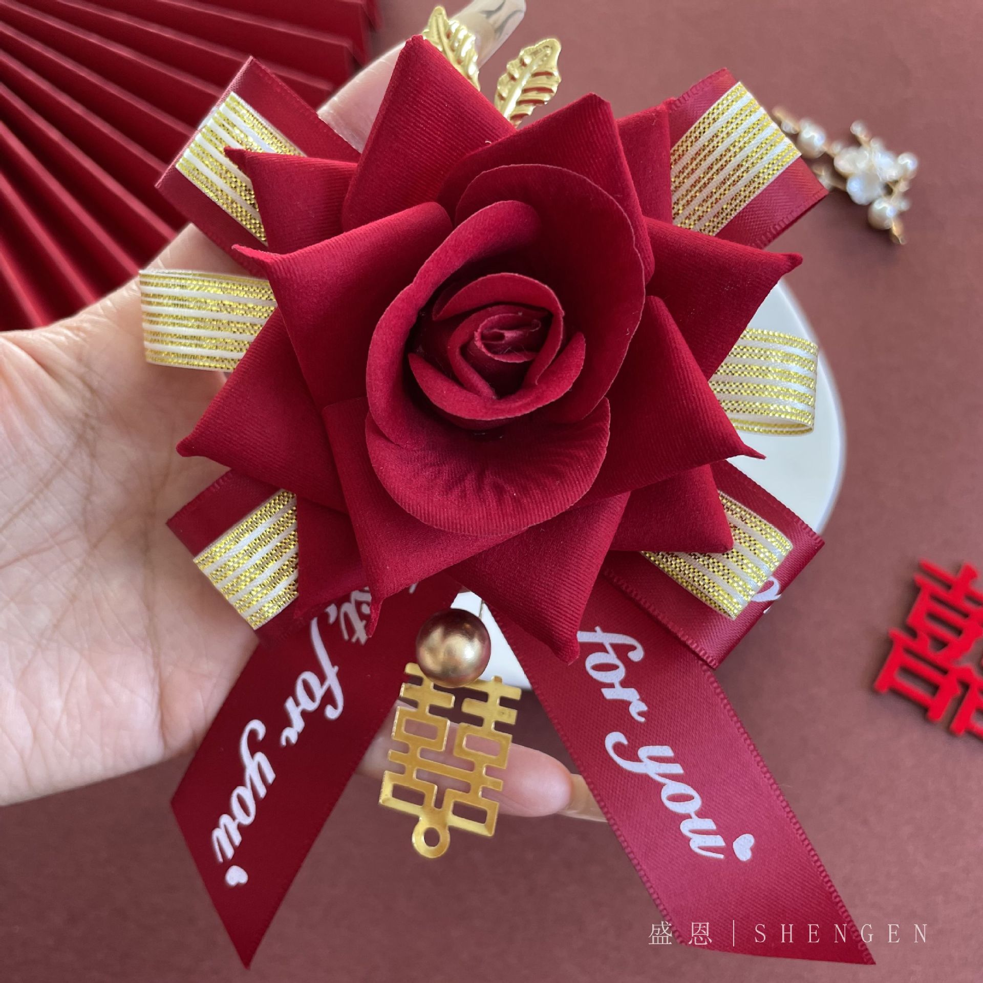 Flannel Chinese Corsage Wholesale Simulation Rose Satin Wedding Bridegroom Family Wedding Supplies Opening Ceremony