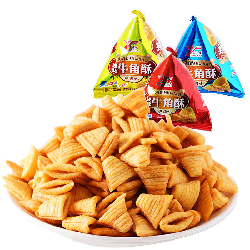 Hot pot restaurant same style tiger teeth crisp crisp sharp angle triangle crisp horn crisp greedy and durable rice pot snack small package