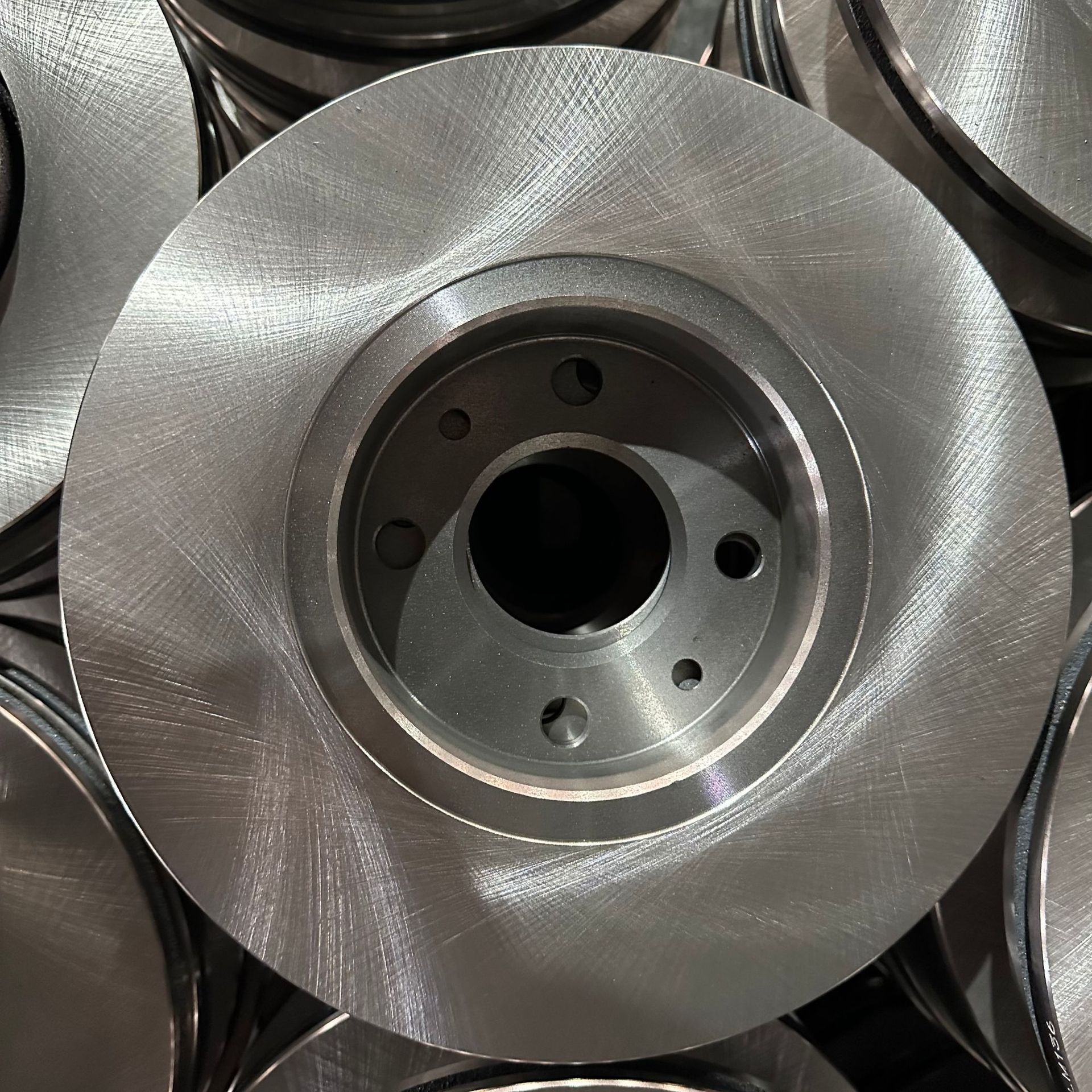 40206Ax600 Is Suitable for Renault Micra, Dacia, Ganna, Nissan Tiida, Sunny Brake Disc Ht250