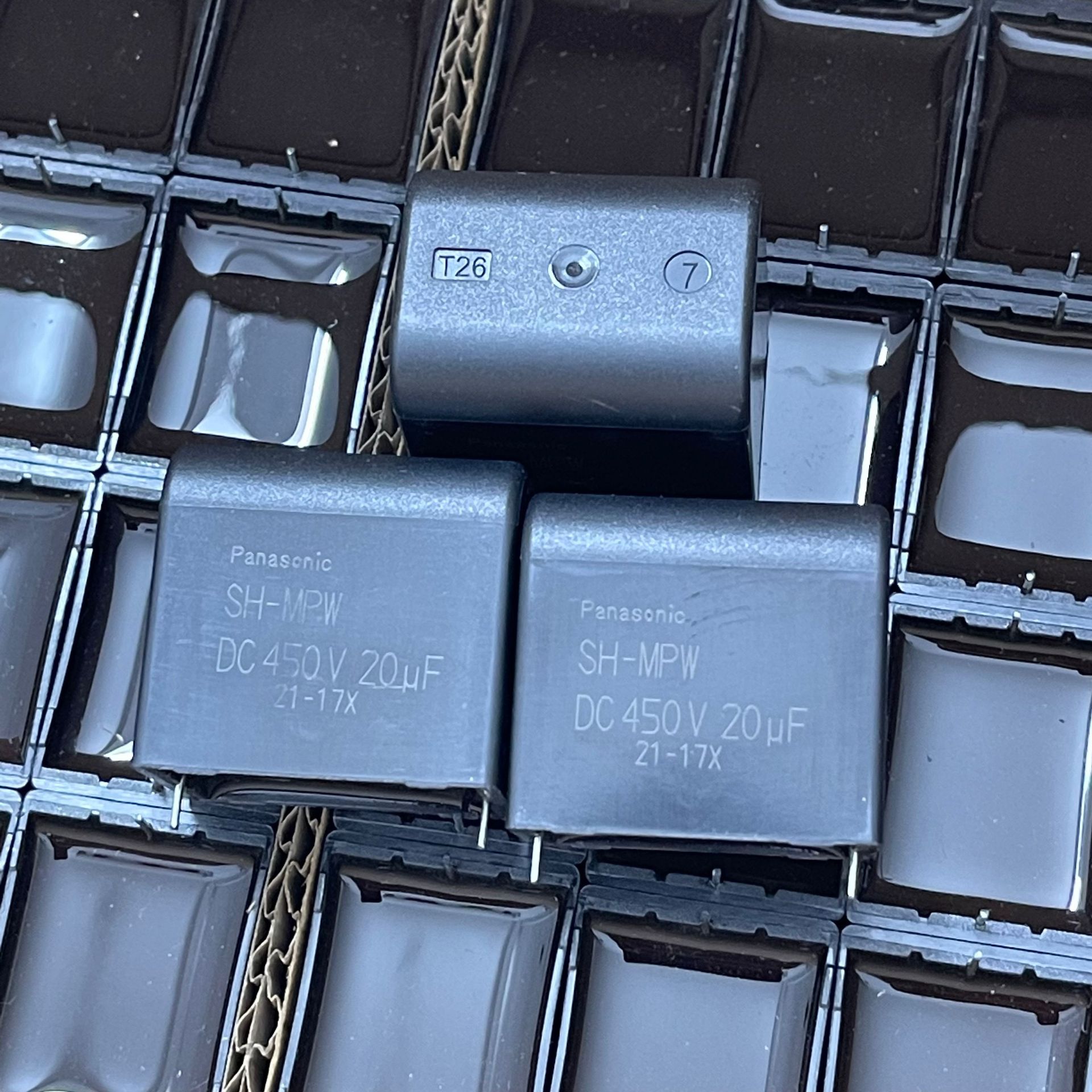 SH-SPW 20UF 450V original Panasonic Panasonic Daikin inverter air conditioner capacitor SH-MPW