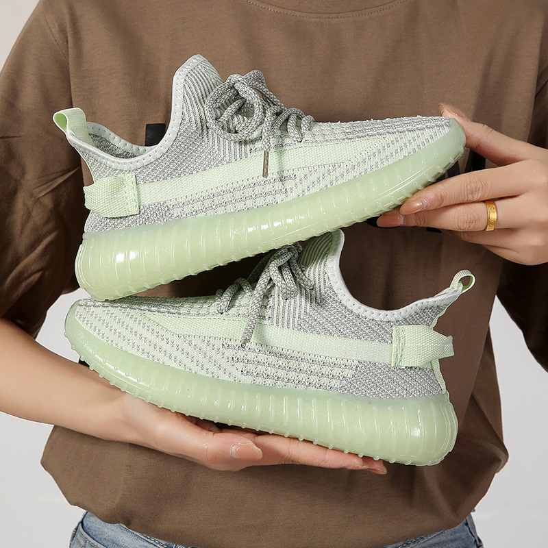 2024 New Spring Flyweave Mesh Shoes Coconut Women's Shoes Summer Breathable Casual Shoes Sports Shoes Easiest for Match Dad Trendy Shoes