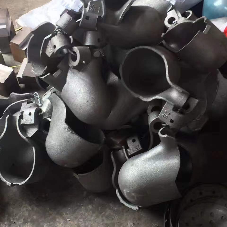 Factory Direct supply die casting machine automatic soup spoon feeding spoon manipulator soup spoon die casting machine soup spoon ladle aluminum water