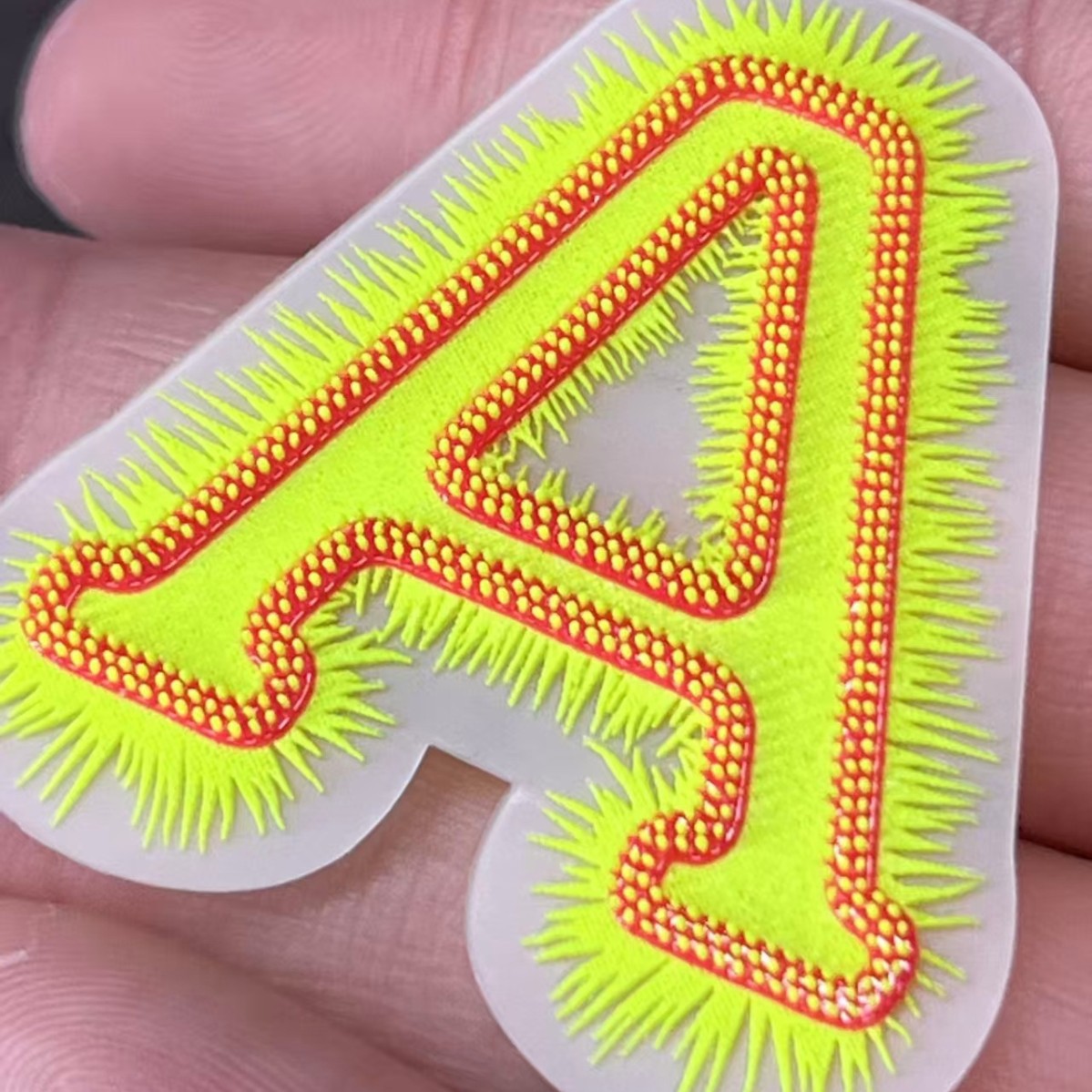 Customized Silk Screen Printing Webbing Yoga Mat with Non-Slip Dots, Stereo Silicone Straps, Elastic Processing, Silicone Printing and Weaving