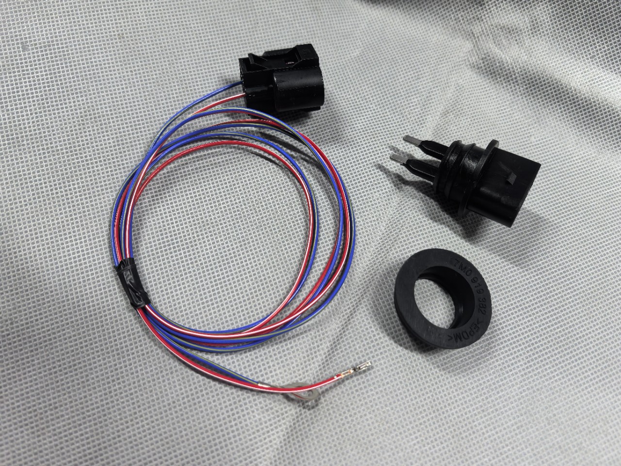 7m0919382 1J0973202 7m0919376 Spray Bottle Water Level Sensor Plug Seal Ring Plug Harness
