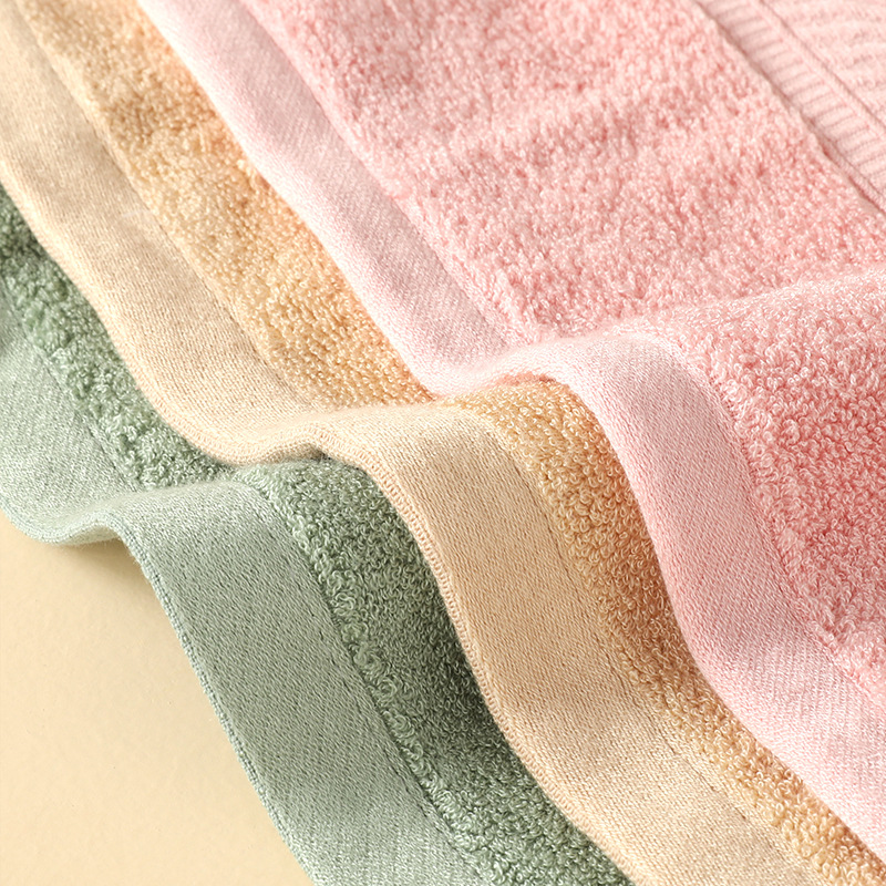 Grand Bamboo Fiber Gift Box Towel 120g for Celebrations, Weddings, and High-End Gifts