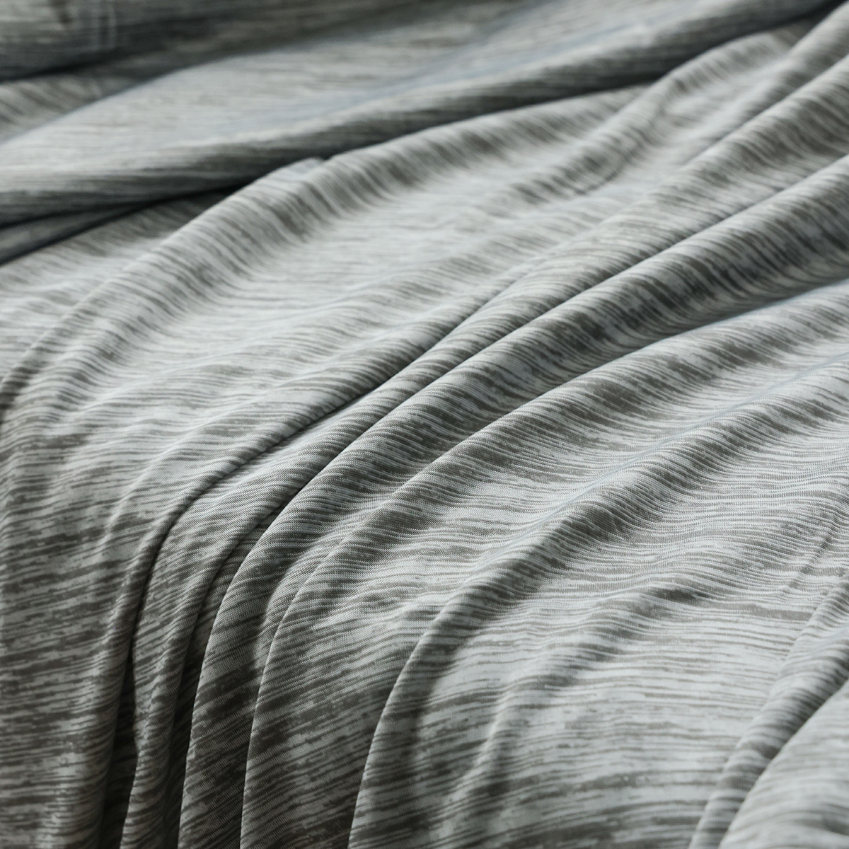 Amazon's Cross-Border Popular Cooling Blanket, Cold-Feeling, Warm and Waterproof, Universal Blanket for All Seasons, Universal for Summer and Winter