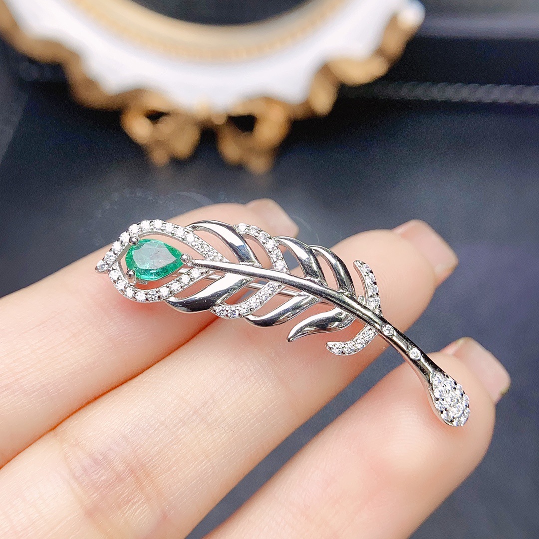 Оптовая продажа популярной натуральной изумрудной брошки из серебра S925 с основным камнем 4*6, горячие продажи, европейская и американская дропшиппинг