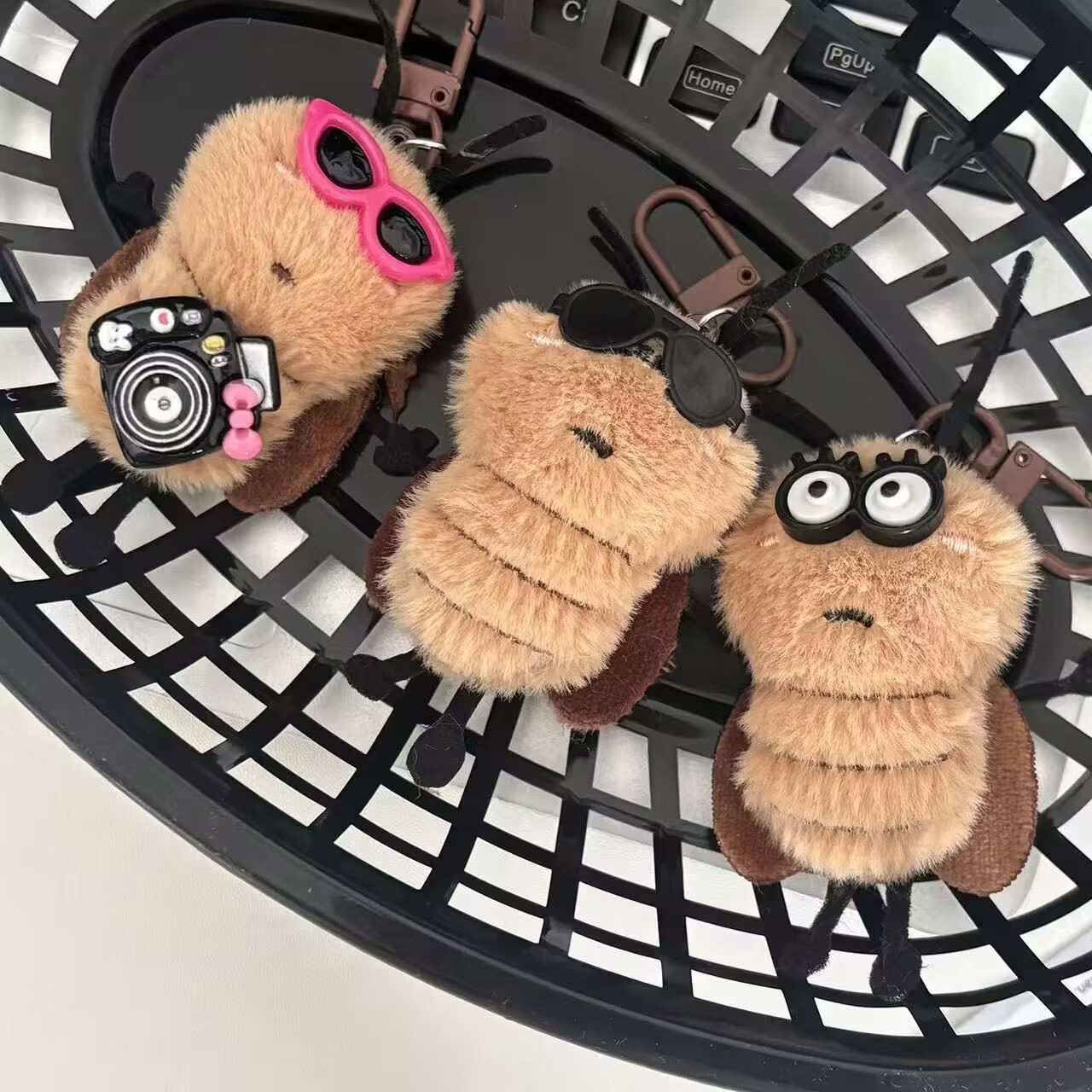 Cartoon Plush Cute Little Cockroach Pendant Student Couple School Bag Animal Doll Best Friend Gift Keychain Accessories