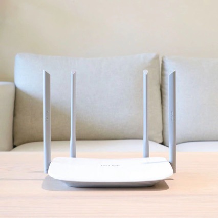 tp-link 5620 dual-frequency 1200M wireless router wifi home 100 megabyte network port through wall 5G high power