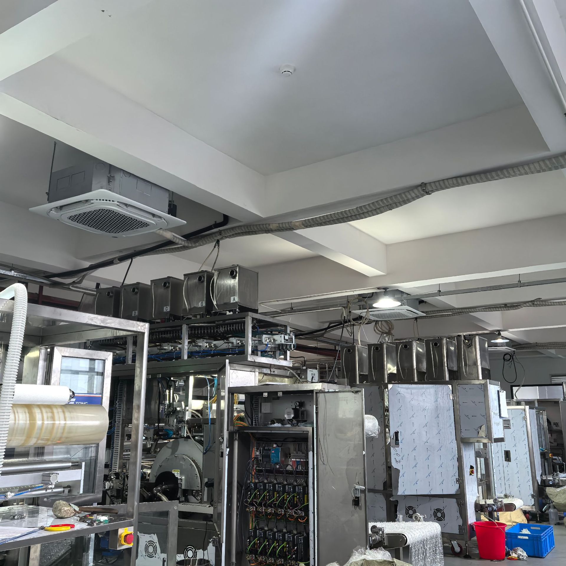 Customized Lavender Laundry Beads, Five-In-One Concentrated Laundry Balls, Stain-Removing Fragrance Beads Capsules with Long-Lasting Fragrance