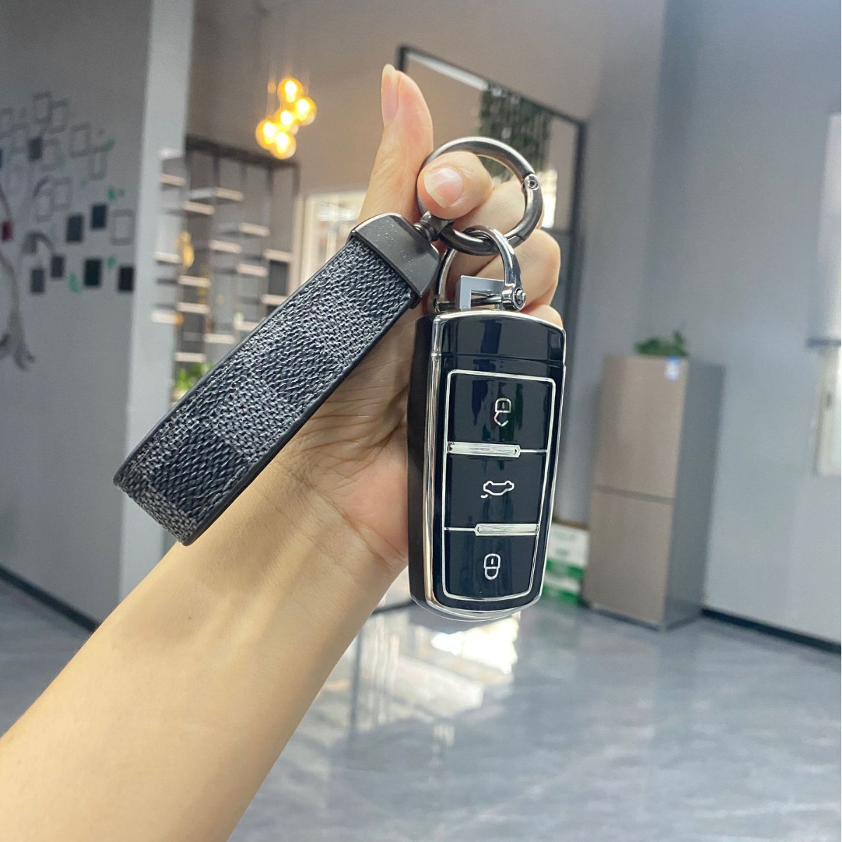 Suitable for Volkswagen Sagitar Key Cover, Bora, Lavida, Polo, Tuyue, New Cc, Tiguan, Golf Car Key Protective Cover