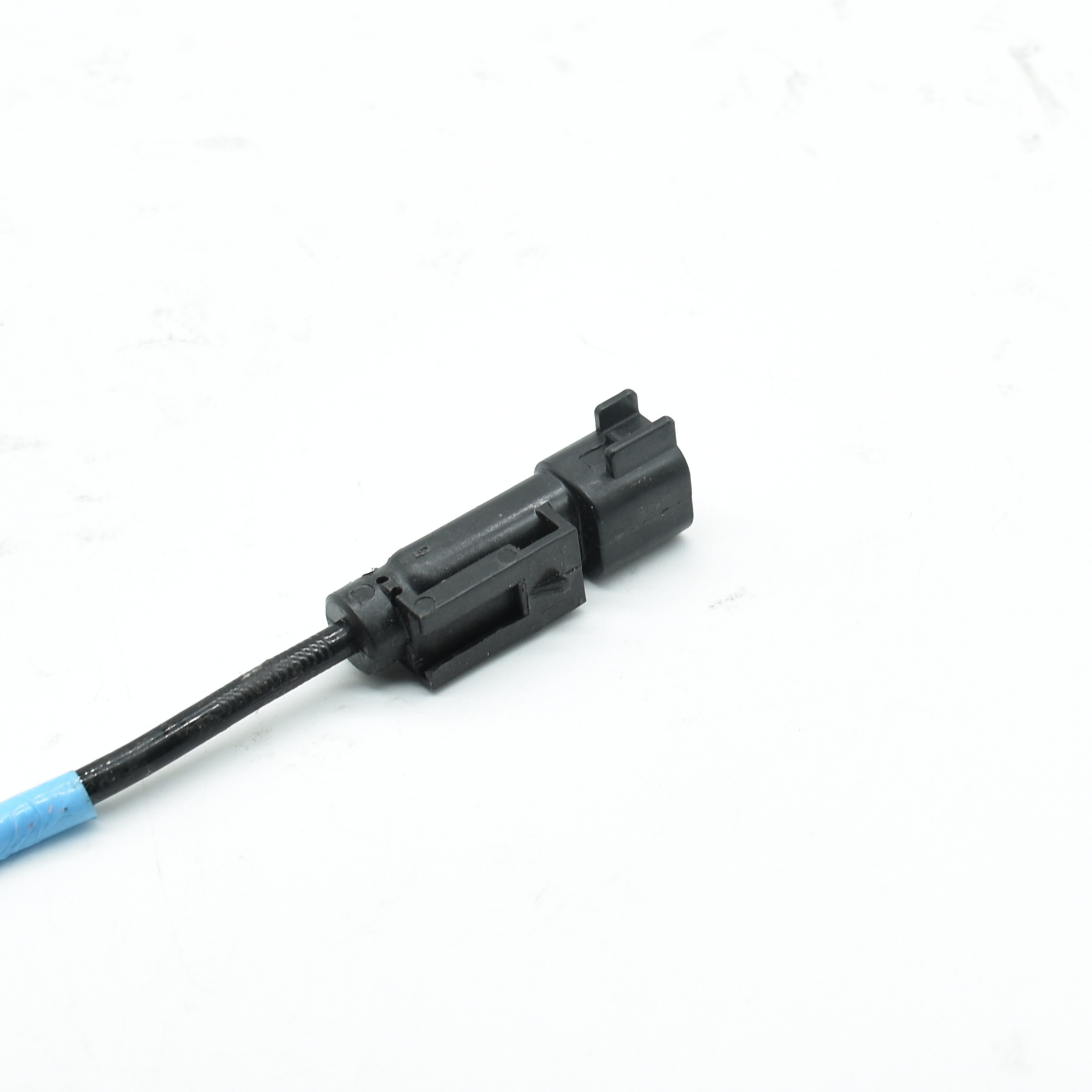 Cross-border supply 20811371 suitable for GM Chevrolet car accessories ABS sensor SS11516