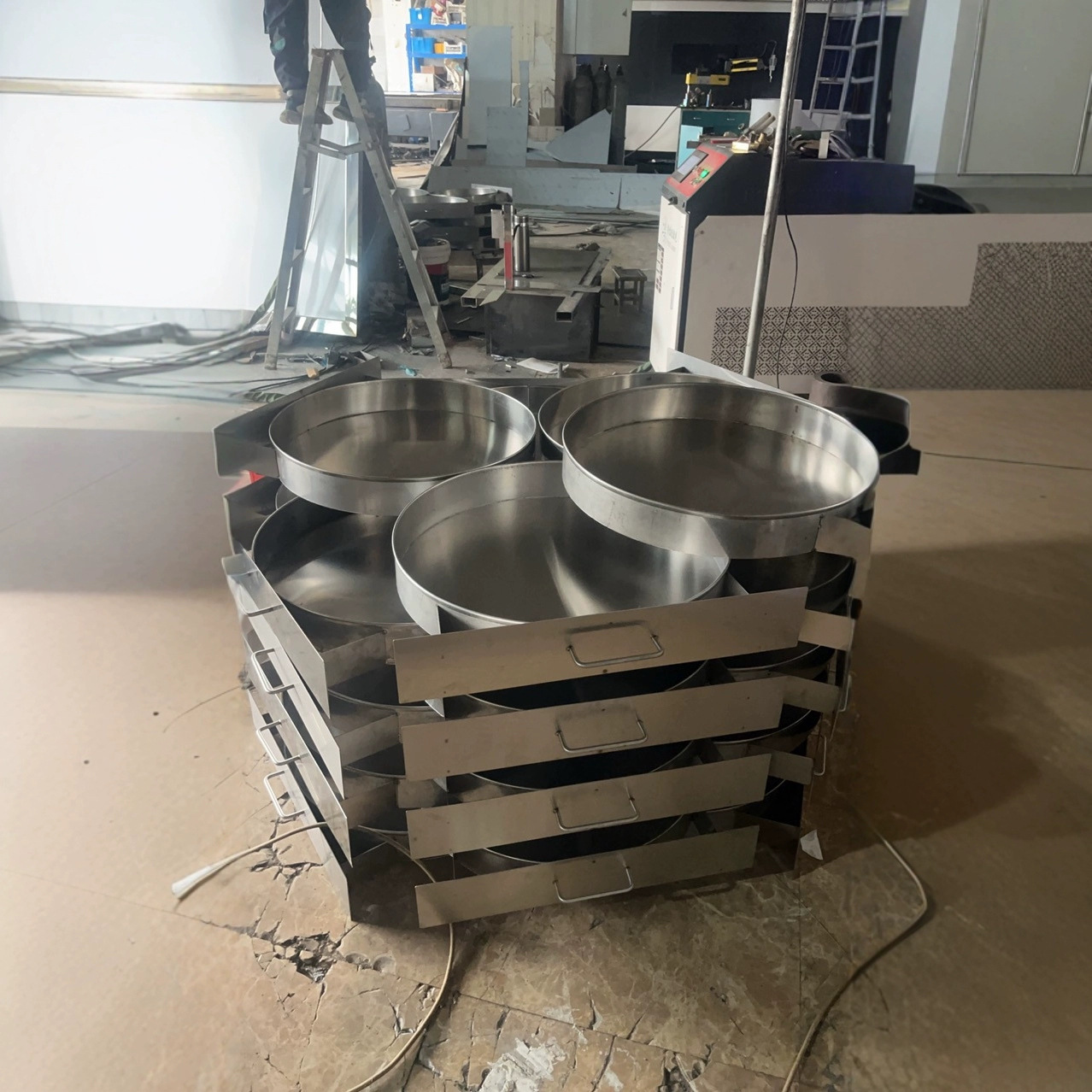 Processing non-standard products such as stainless steel carbon steel aluminum copper alloy materials processing non-standard products