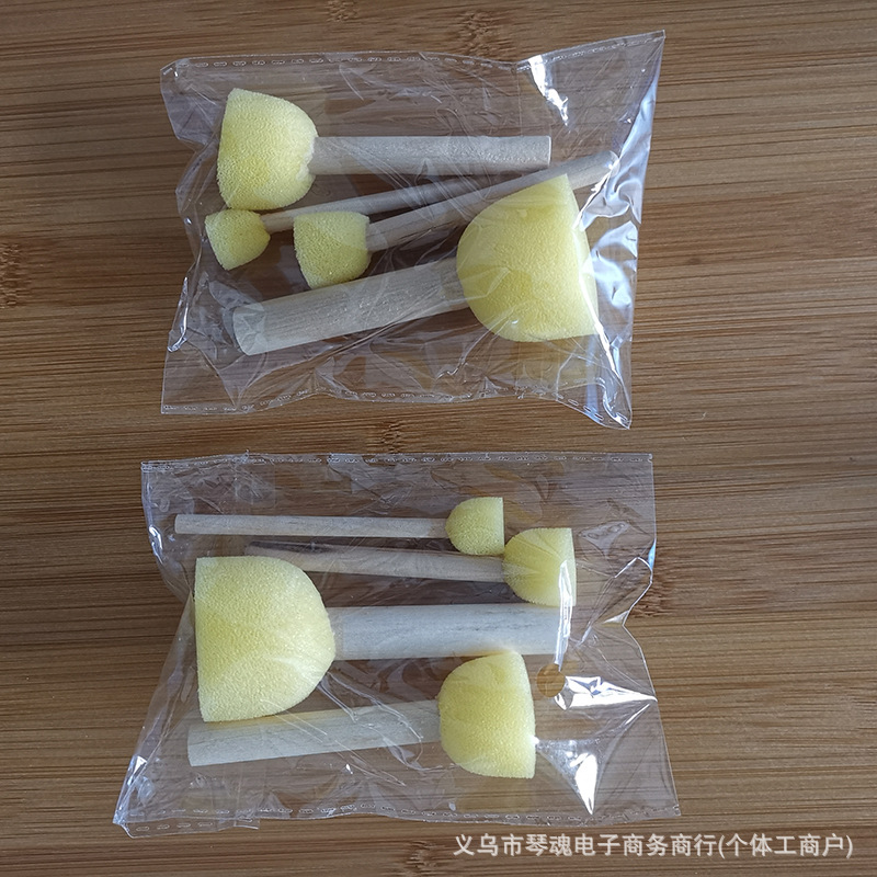 Factory supply in stock 4 sets of 5 sets of wooden handle round mushroom sponge seal children's graffiti painting sponge brush