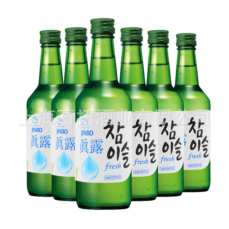 South Korea imported real dew shochu distilled bamboo charcoal wine low alcohol non-sake 4 bottles of grape strawberry flavor fruit wine * 4 bottles