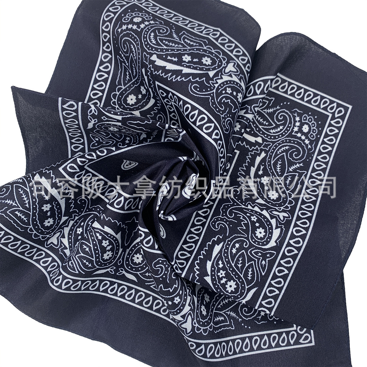 Factory direct supply 21g polyester in stock Amazon cashew flower scarf hip-hop hip-hop square towel changeable square wholesale