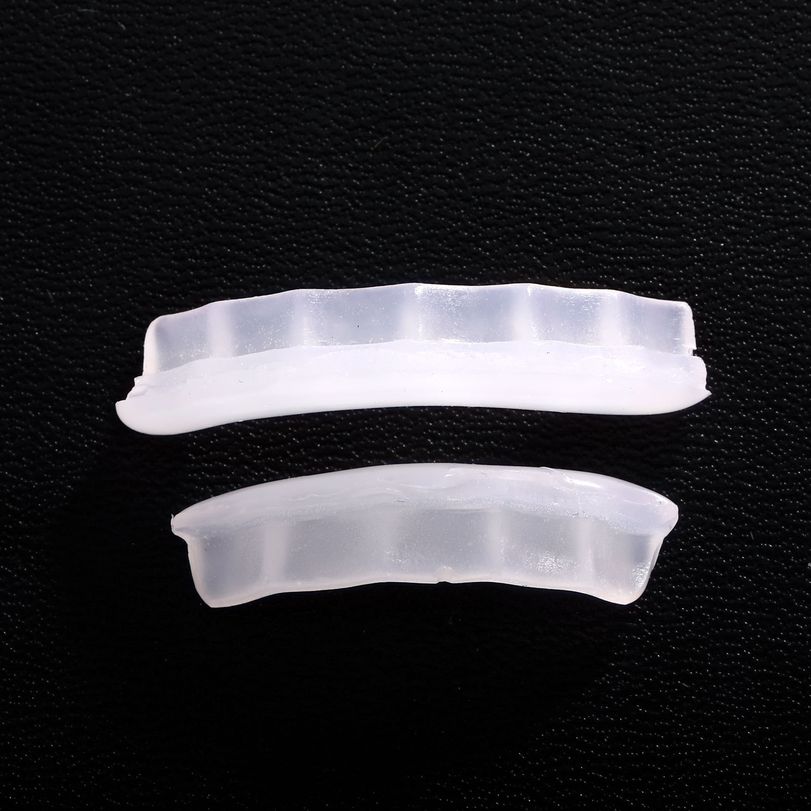 Factory direct hiphop hip-hop braces hot melt adhesive Europe and the United States best-selling braces silicone accessories