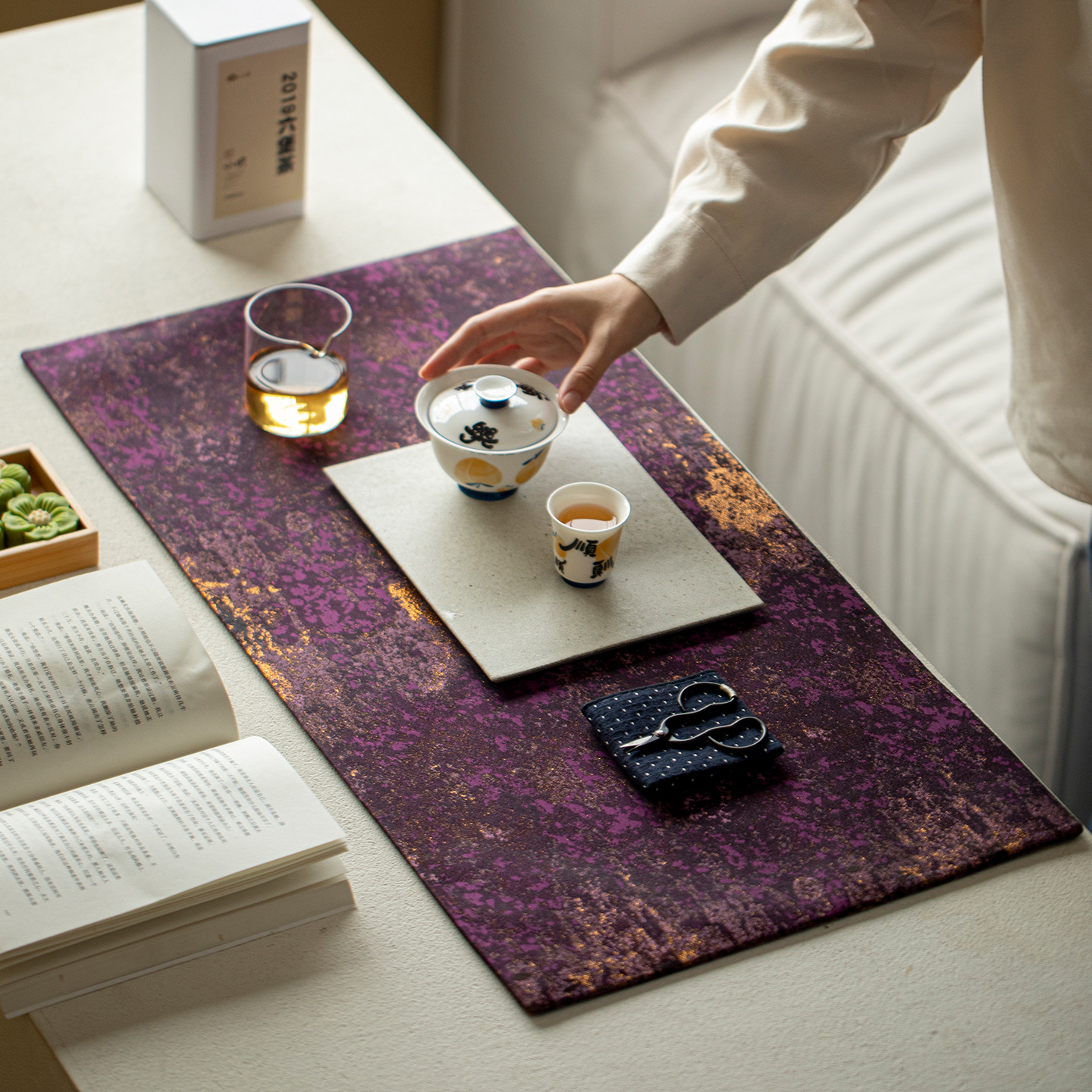 Large Thickened Double-Sided Tea Mat High-End Light Luxury Tablecloth Table Runner Home Waterproof Heat Insulation Mat Tea Ceremony Accessories