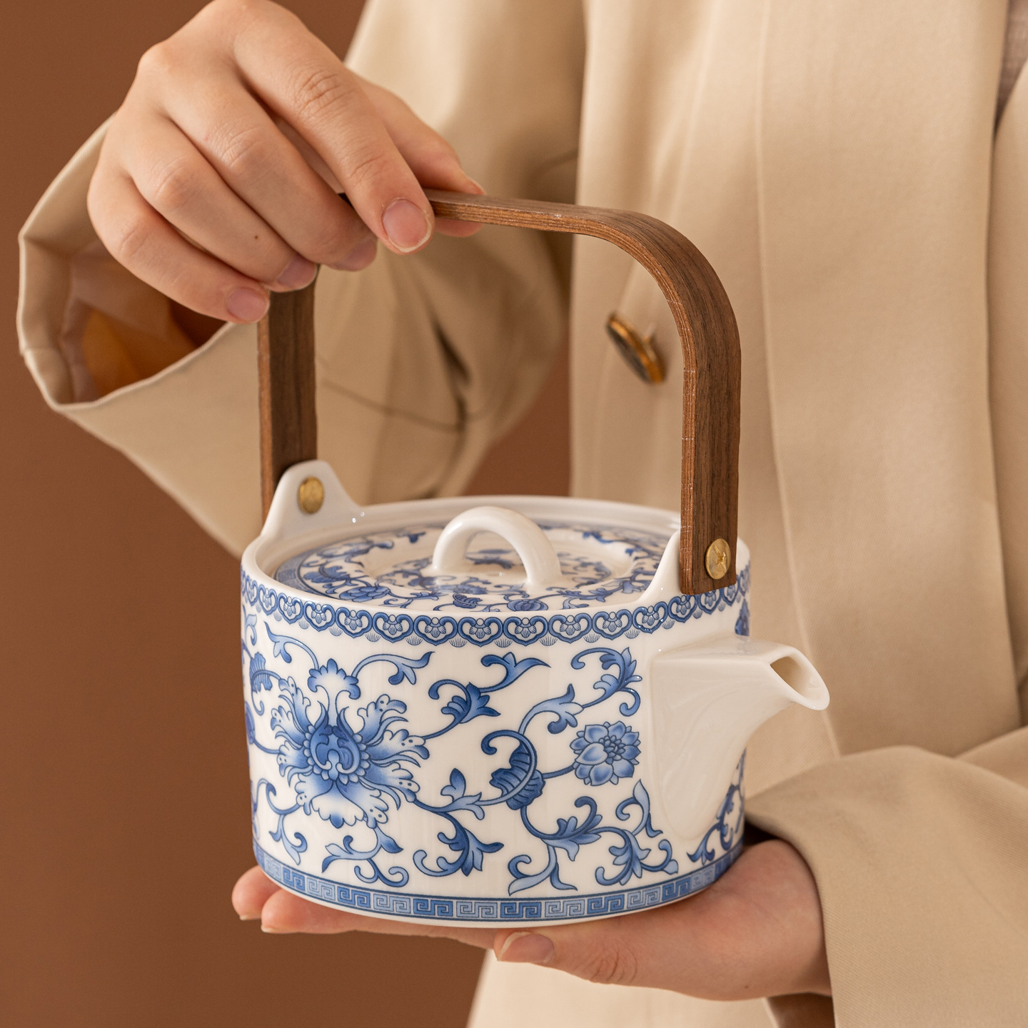 [Twining Lotus] Large-Capacity Teapot, One Pot, Six Cups, Cold Water Kettle, Health Pot Set, Gift Box, Large Teapot