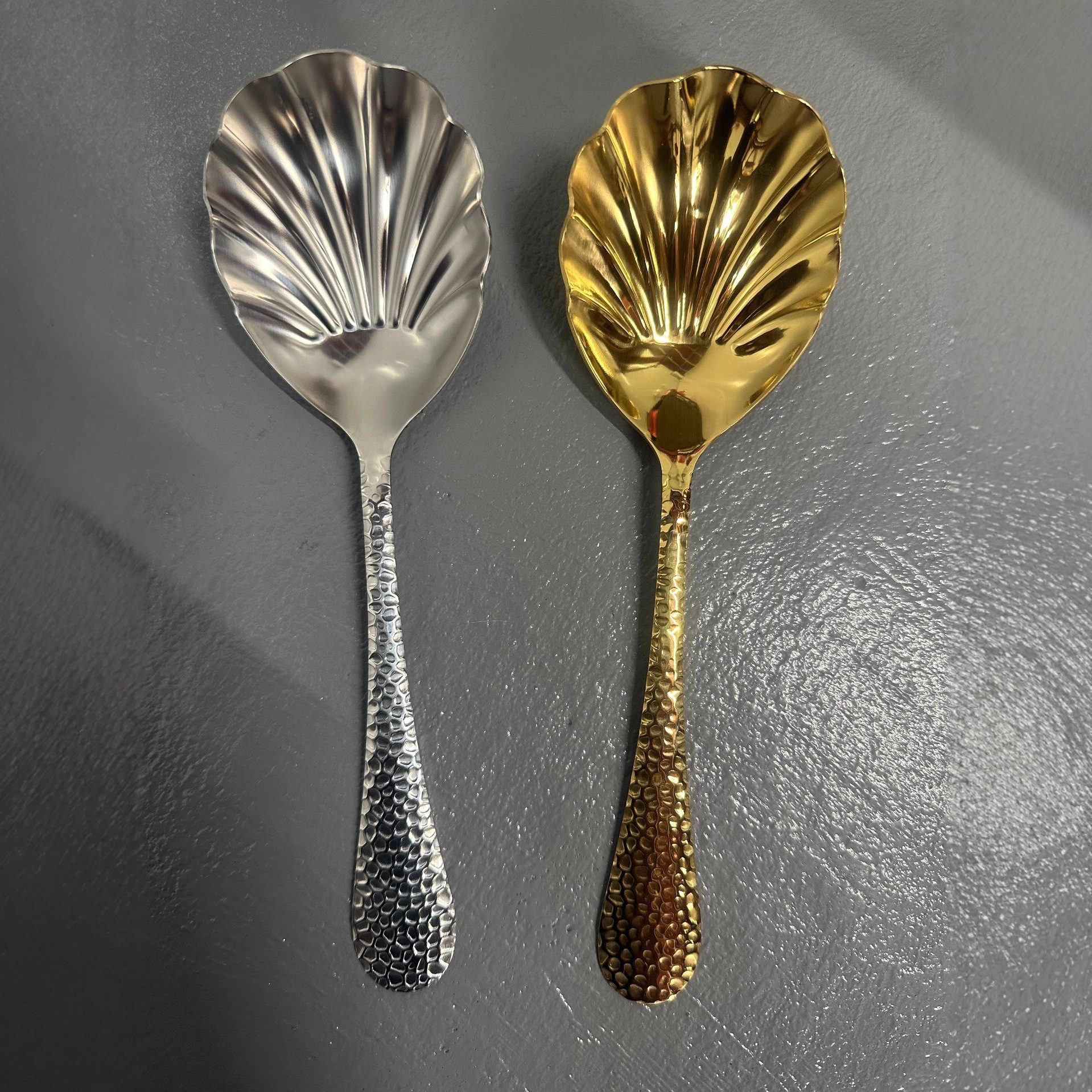 Stainless Steel Hammered Serving Spoon, Mixing Spoon, Large Shell Spoon, Long Handle Serving Spoon, Gold