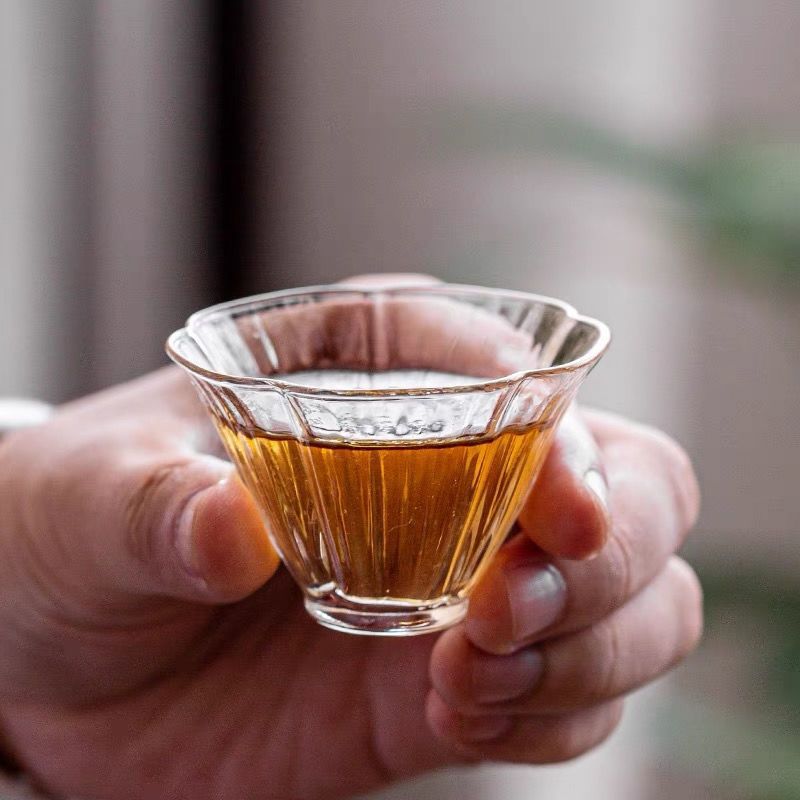 Japanese-Style Petal Small Tea Cup Single Cup Special Heat-Resistant Glass Tea Cup Hammer Pattern Master Cup Transparent Japanese-Style Household