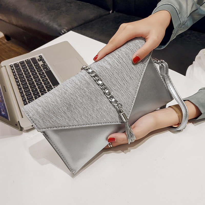 Handbag Women's 2020 Spring and Summer New Fashion Hand-held Small Bag Dress Evening Bag Banquet All-match Tassel Clutch Bag