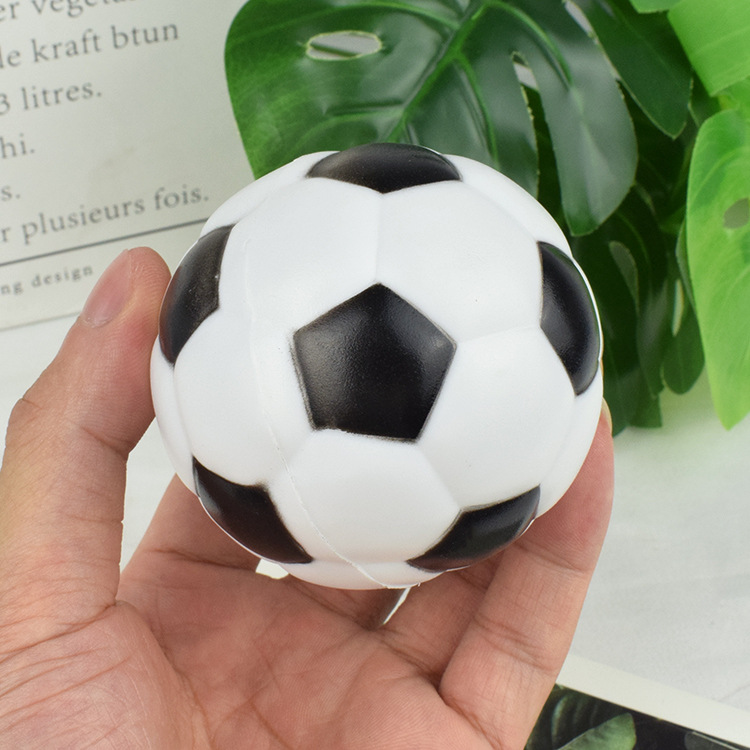 Children's football team scene cake baking decoration boy god birthday cake plug-in plastic football decoration