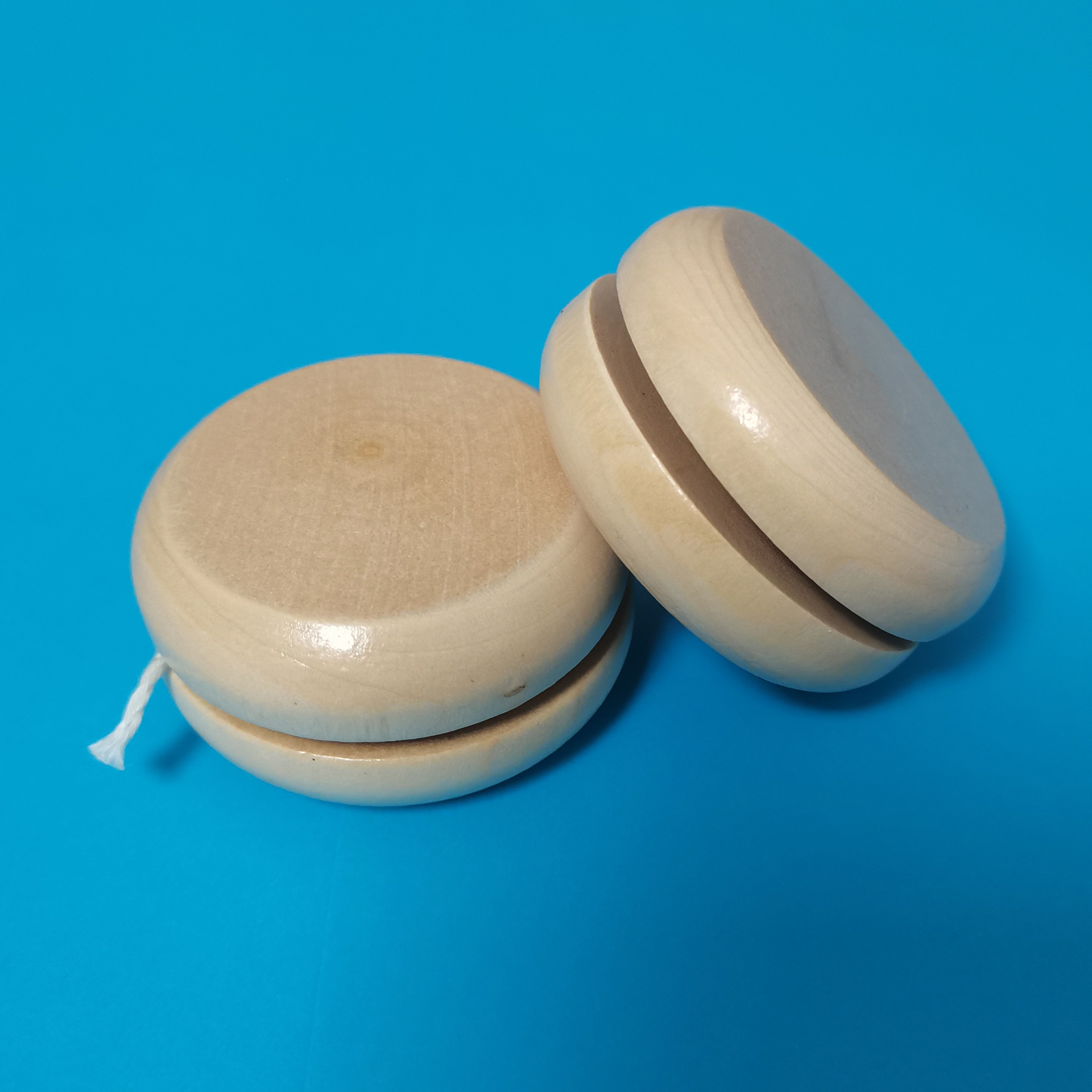 Wooden yo-yo painted logo printed burr-free cartoon Amazon AliExpress explosions yo-yo batch