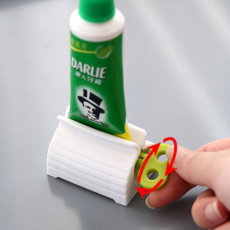 Tiktok toothpaste squeezer creative toothpaste squeezer lazy facial cleanser manual hand cream Automatic toothpaste squeezer