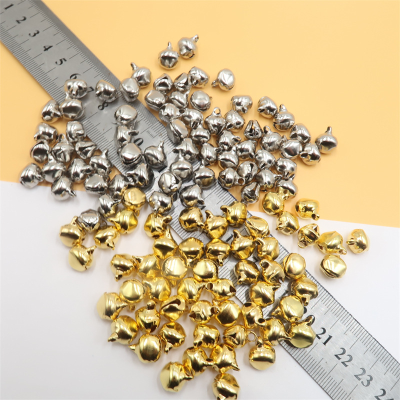 Маленький колокол с плоским носиком для рождественского декора, DIY аксессуары для ювелирных изделий, колокольчик для детского сада в золотом и серебряном цветах