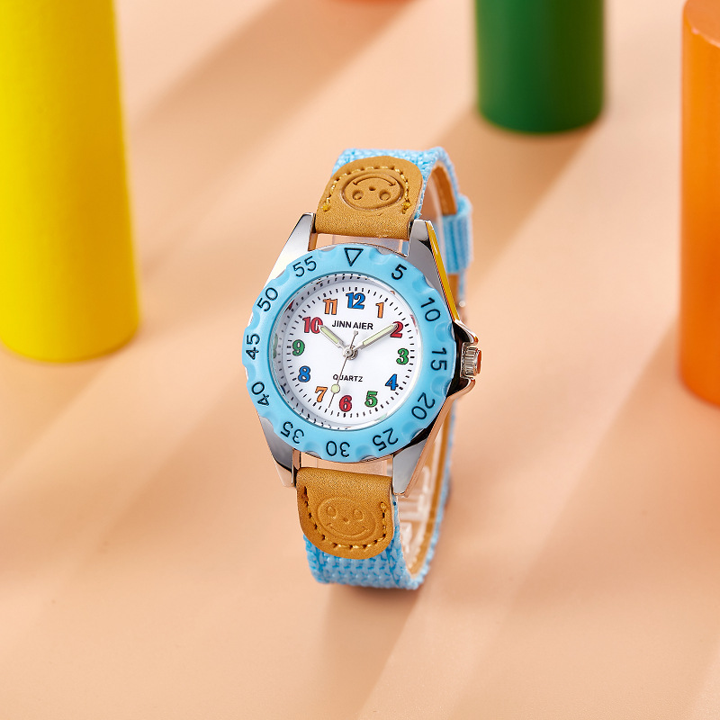 Factory wholesale cartoon children's watch word quartz waterproof nylon canvas strap student children's watch