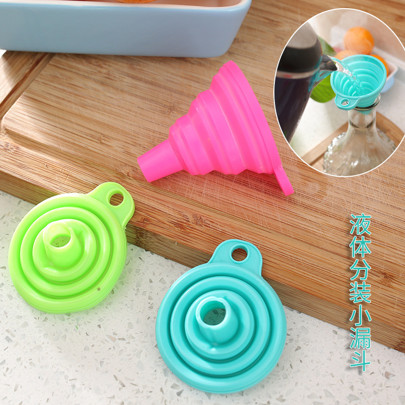 Mini Funnel Telescopic Silicone Oil Funnel Portable Kitchen Liquid Split Oil Funnel Oil Pot High Temperature Resistant Funnel