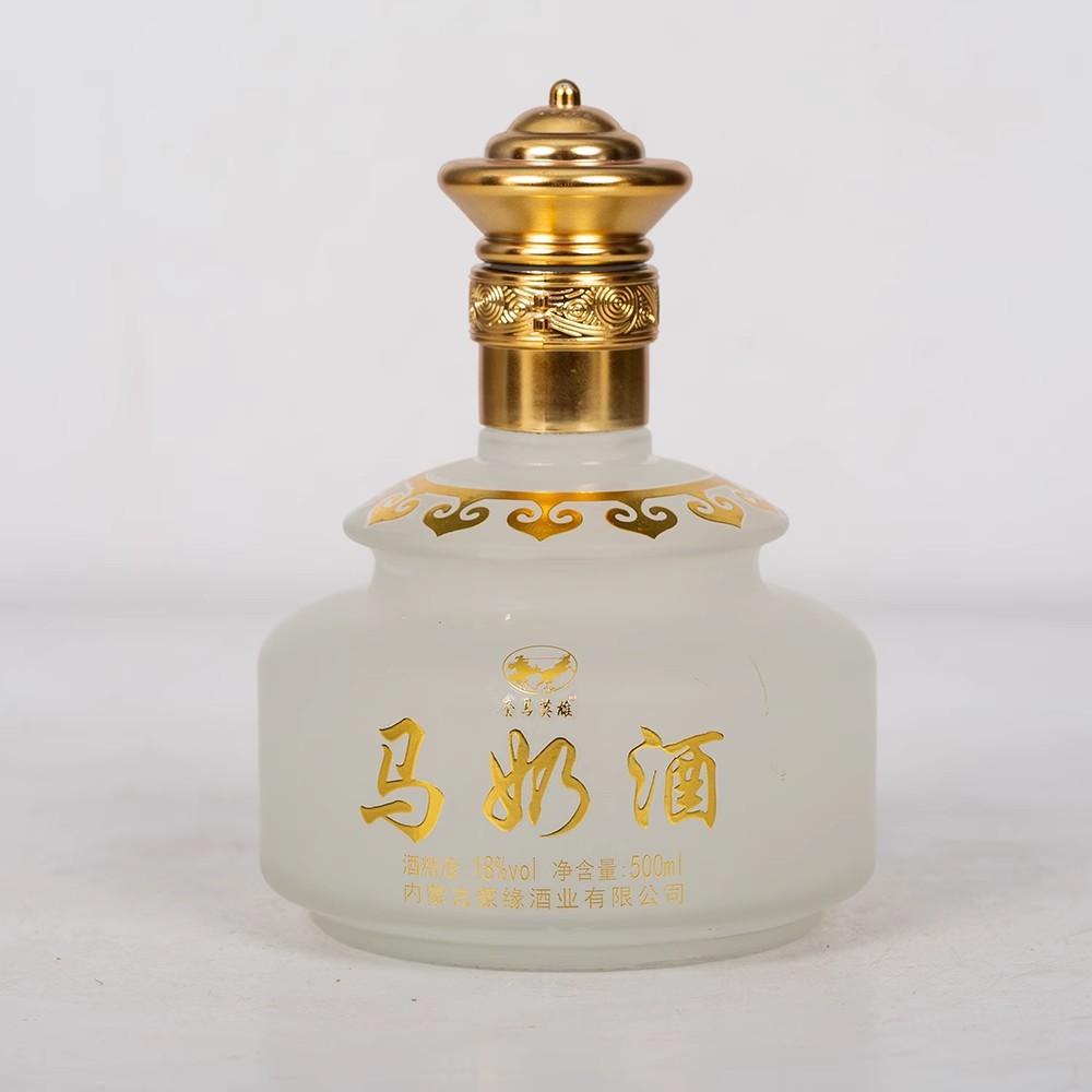 Inner Mongolia horse milk wine set horse hero horse milk wine 18 degrees fermented milk wine 4 bottles per piece