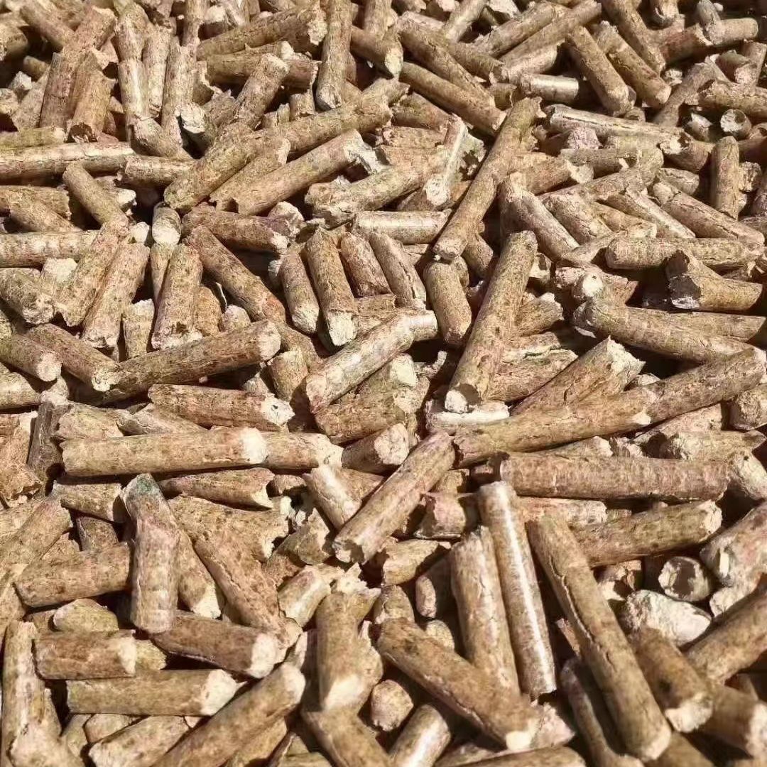 Bioenergy Wood Pellets Low Ash Pine Wood Biomass Pellets Heating Stove Combustion Biomass Wood Pellets