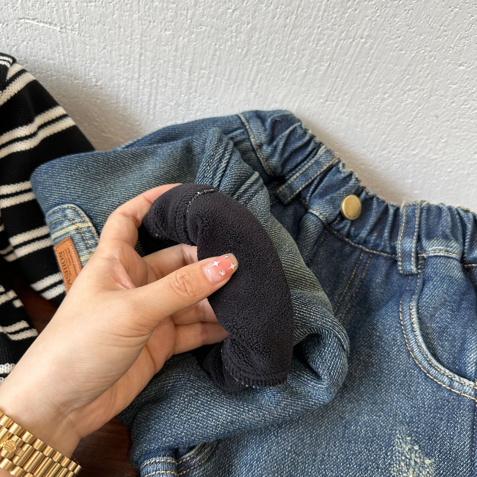 Children's Jeans 2025 Squinting Eyes Winter New Products for Boys and Girls Thickeneded Scratched Pants Baby Personalized Flap Pocket Pants