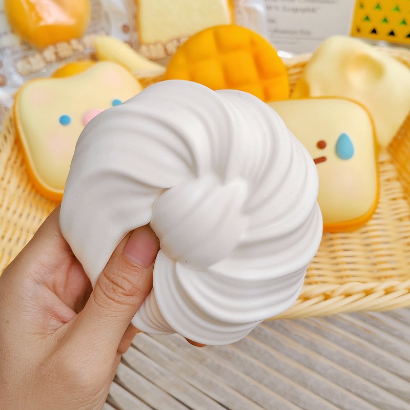 squishy Bread Toast Slow Rebound Toy Internet Red Creative Wet Soft Pinch Le Cute Decompression Vent Toy