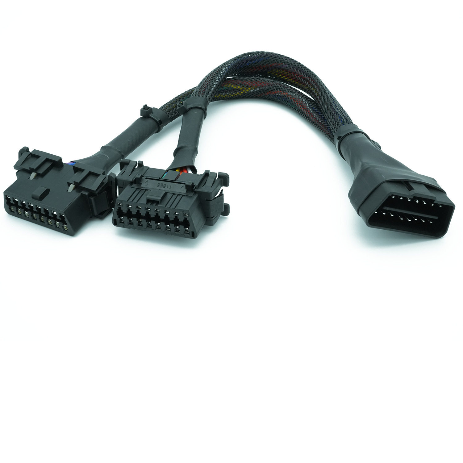The manufacturer sells OBD one-two (Kia and Toyota) extension cords, suitable for Kia and Toyota cars