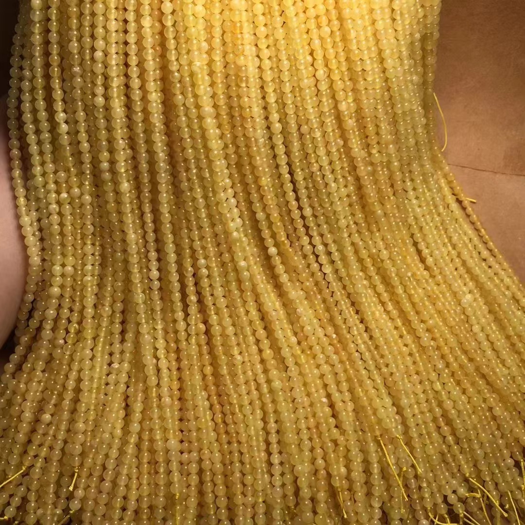 Natural Beeswax Russian Material Millet Beads Long Chain with Chain Chicken Fat Yellow Waxy Rich Cultural Toy Accessories Ketang Jewelry Wholesale