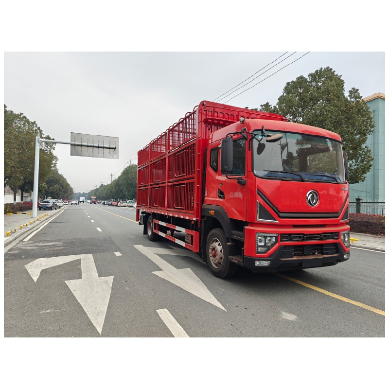 Dongfeng Single-Axle 6.8m Live Poultry Transporter Livestock Transporter Three-Layer Transport Manufacturer Direct Sales Live Pig Special
