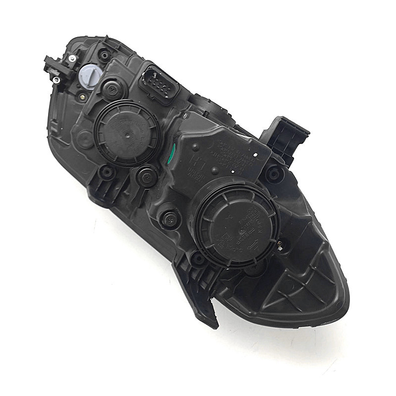 Applicable to Chery 14-15 ruihu 5 headlight assembly headlight headlamp far and near light lighting headlight original