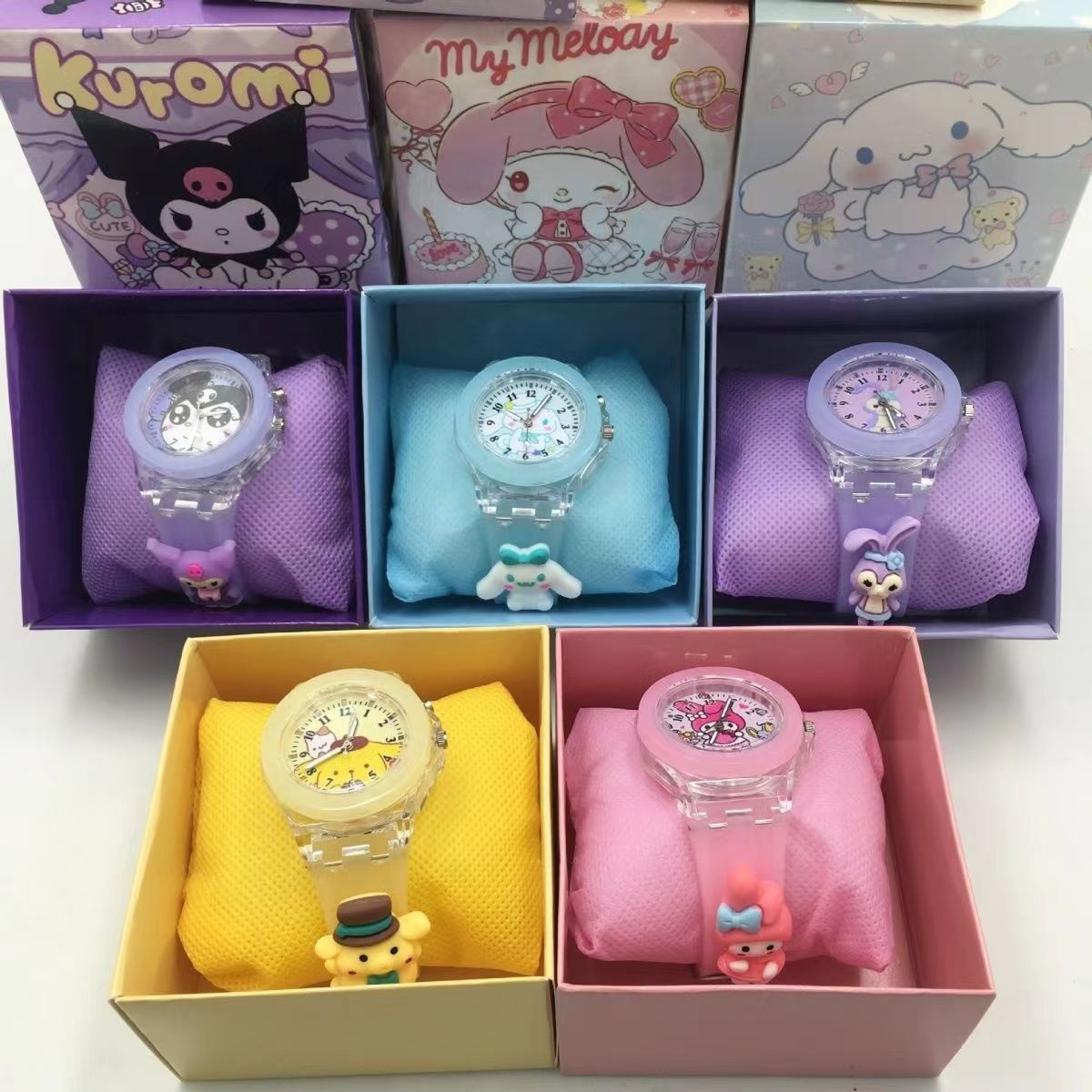 New Gift Watch Gift Watch Sanrio Cartoon Primary School Student Watch Cute Kuromi Men and Women Luminous Watch Box