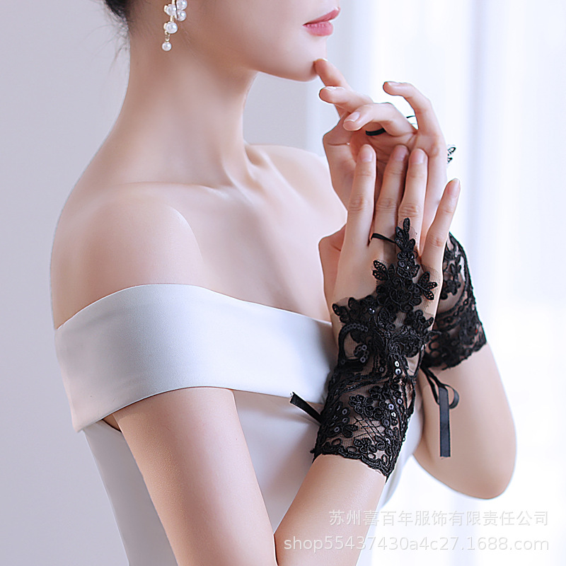 Bridal Gloves Finger Lace Flower Rhinestone Sexy Short Gloves White Black Strap Sequins Hollow-out Wedding Gifts