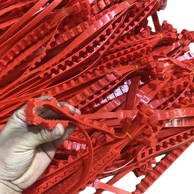 Factory Wholesale Car Tire Chains Winter Anti-Skid Tire Ties Car Outdoor Snow Tire Anti-Skid Chains