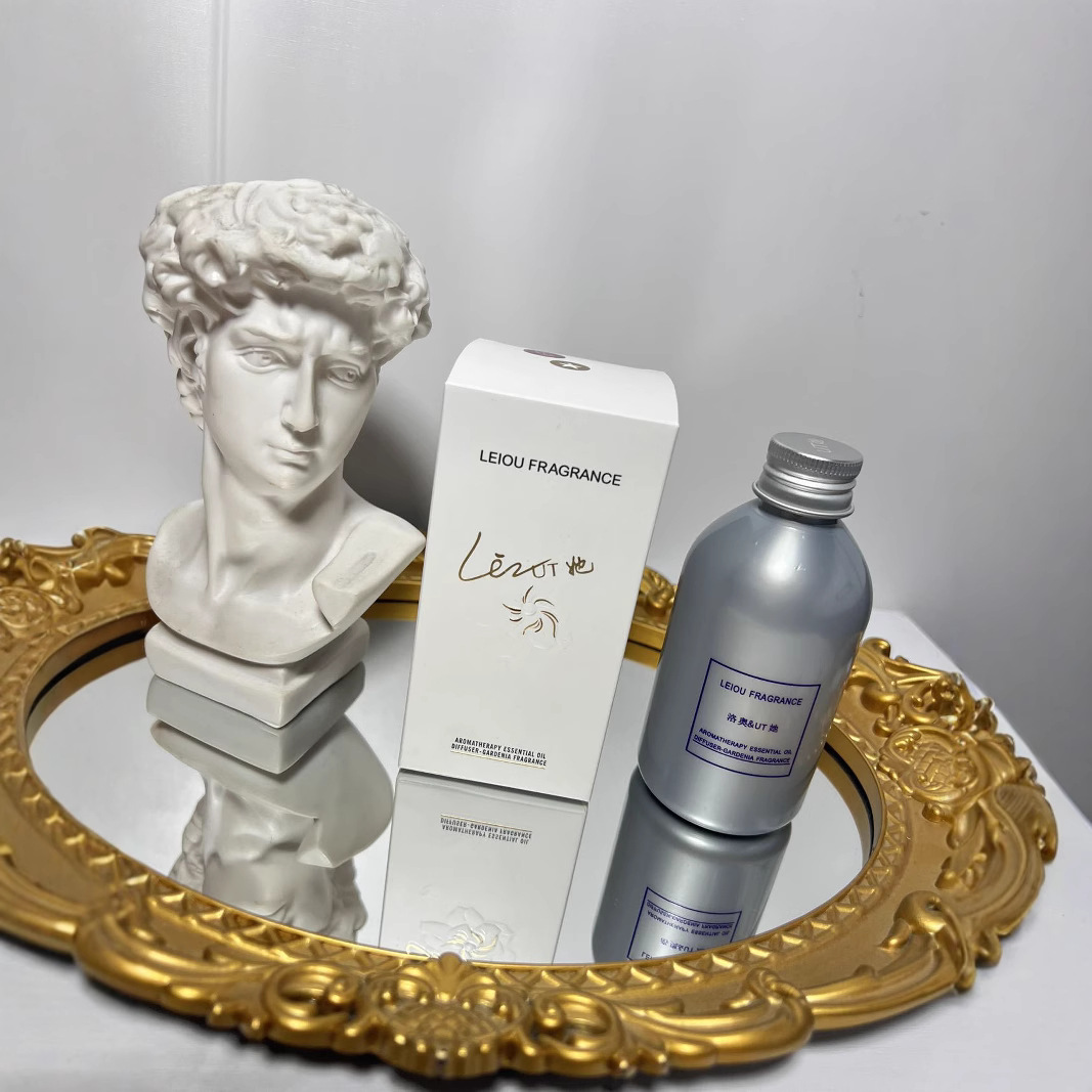 Authentic Ut Her Plant-Based Fragrance Refill Liquid 180ml Thoughtful Gift for Her Natural Plant-Based Fragrance Gardenia